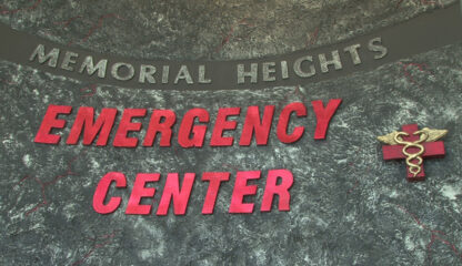 Memorial Heights Emergency Center signage